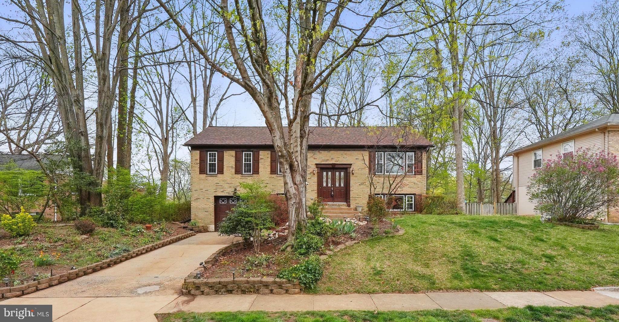 MONTCLAIR - Residential