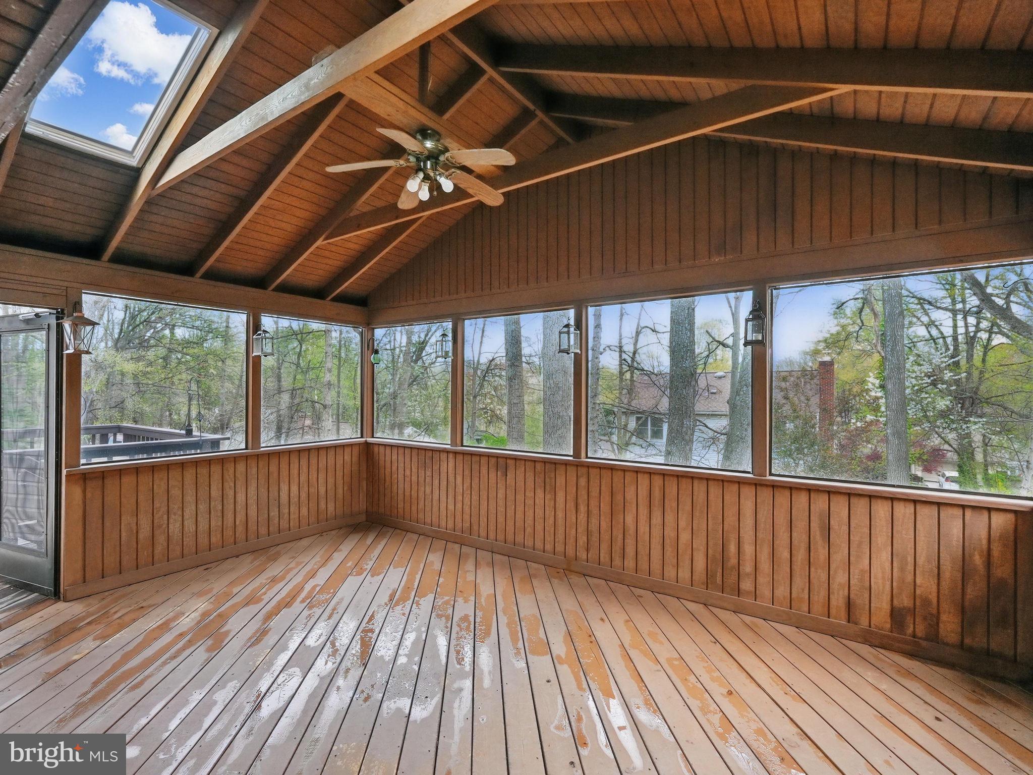 MONTCLAIR - Residential