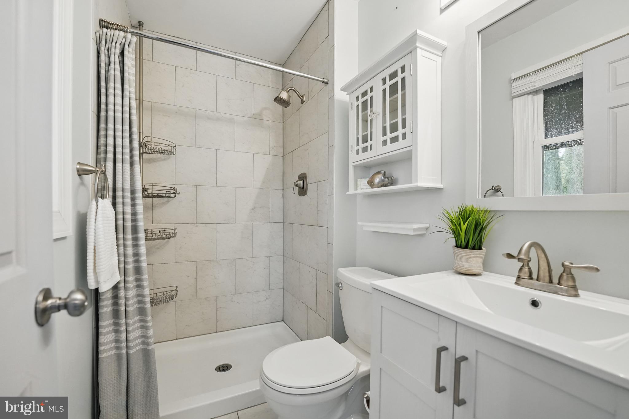 MONTCLAIR - Residential