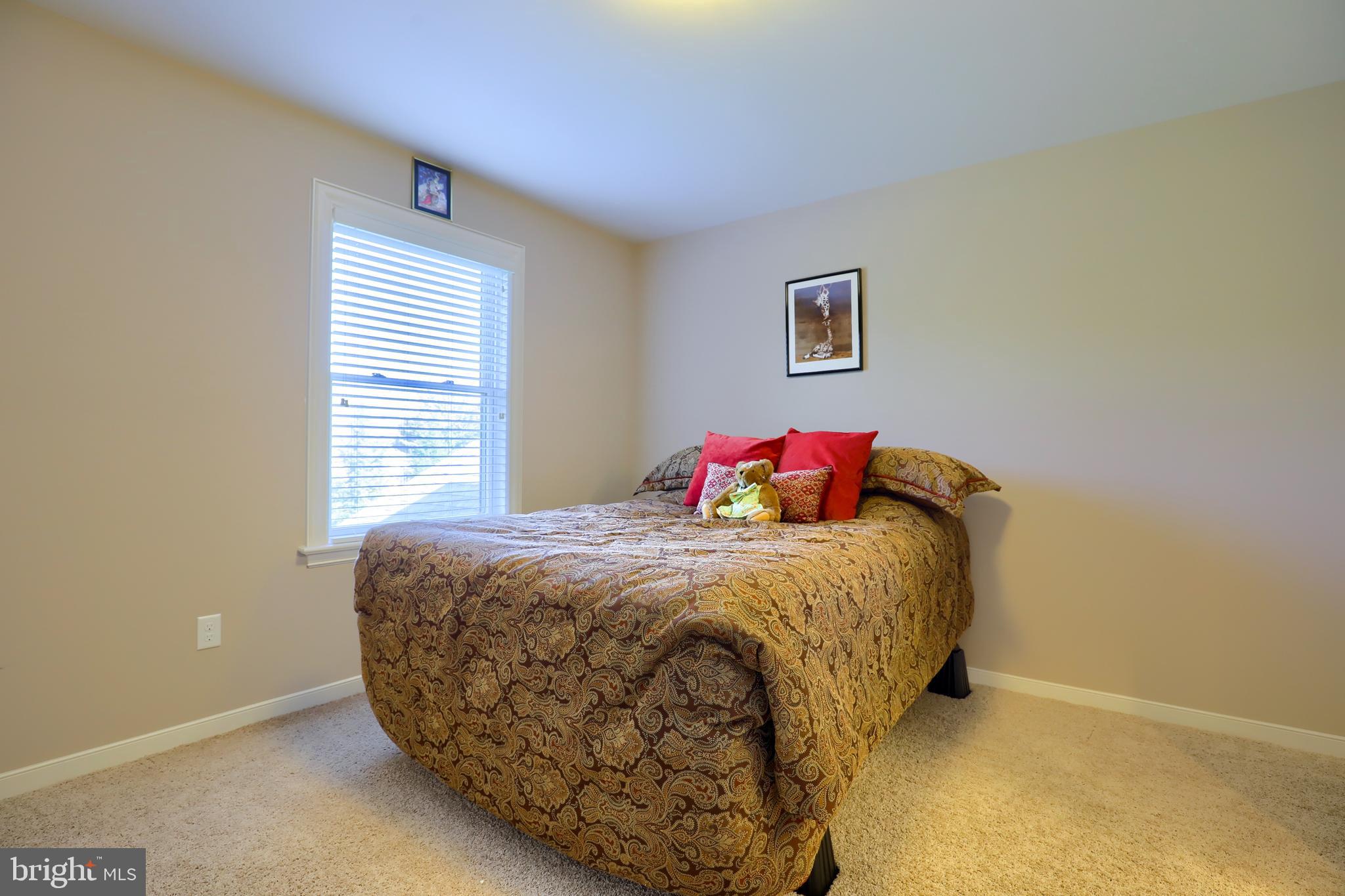 STONEHENGE - Residential
