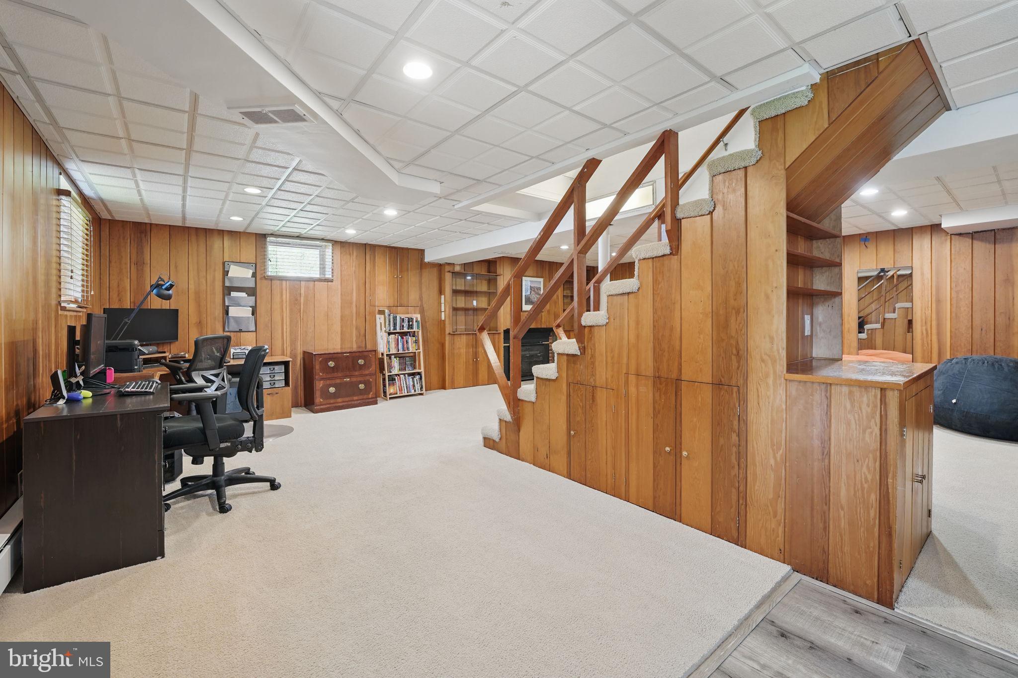 WOODCREST - Residential