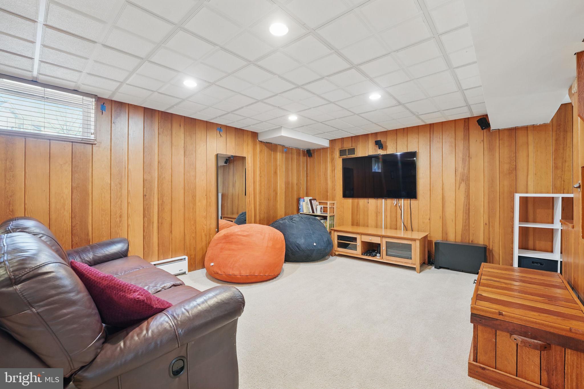 WOODCREST - Residential