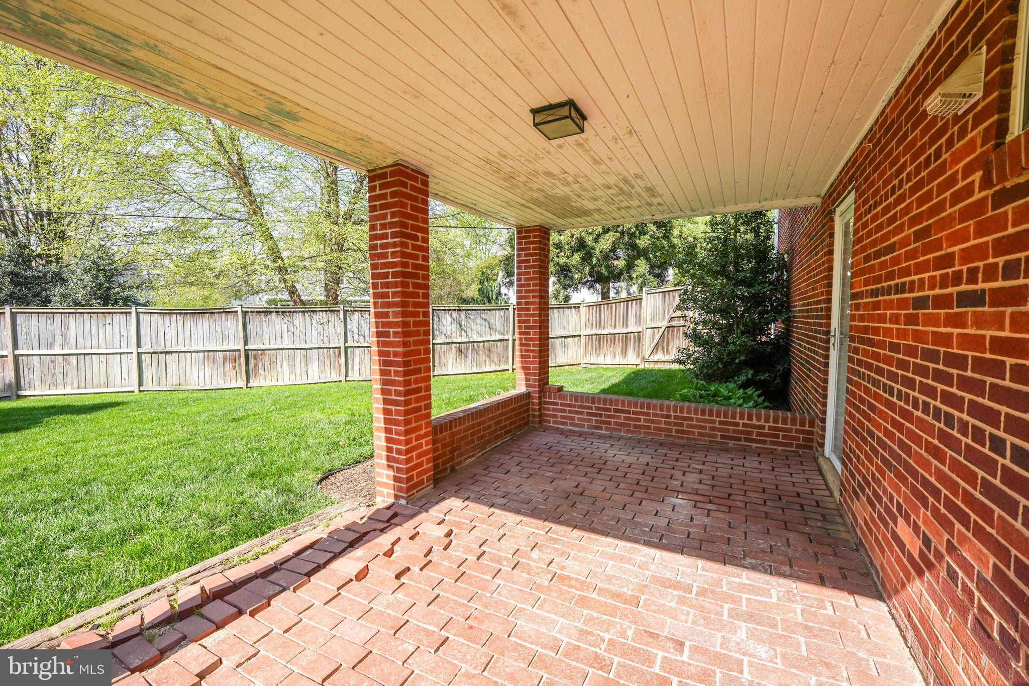 WOODCREST - Residential