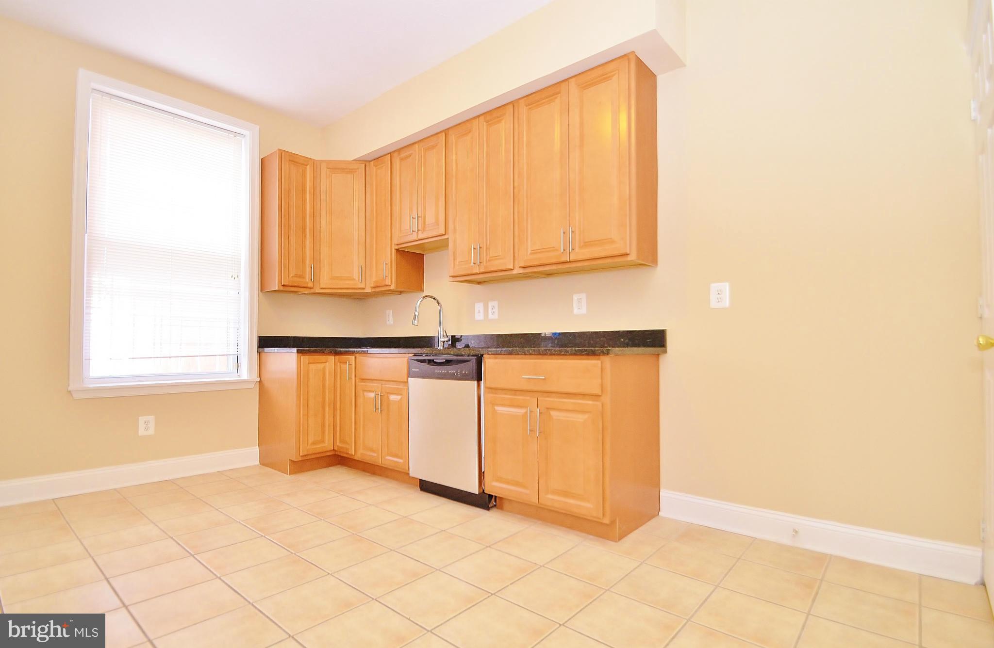 HIGHLANDTOWN - Residential