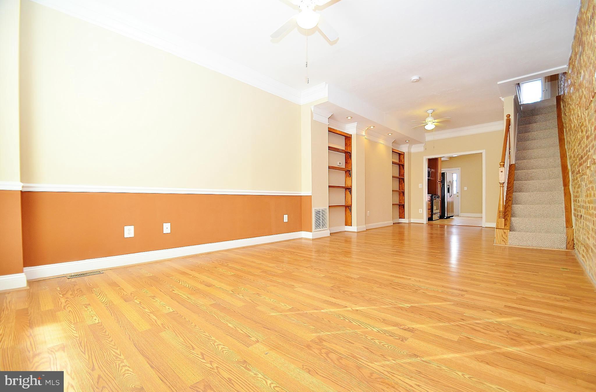 HIGHLANDTOWN - Residential