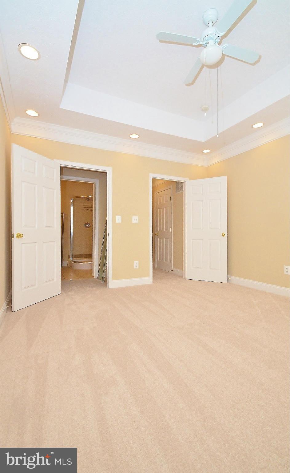 HIGHLANDTOWN - Residential