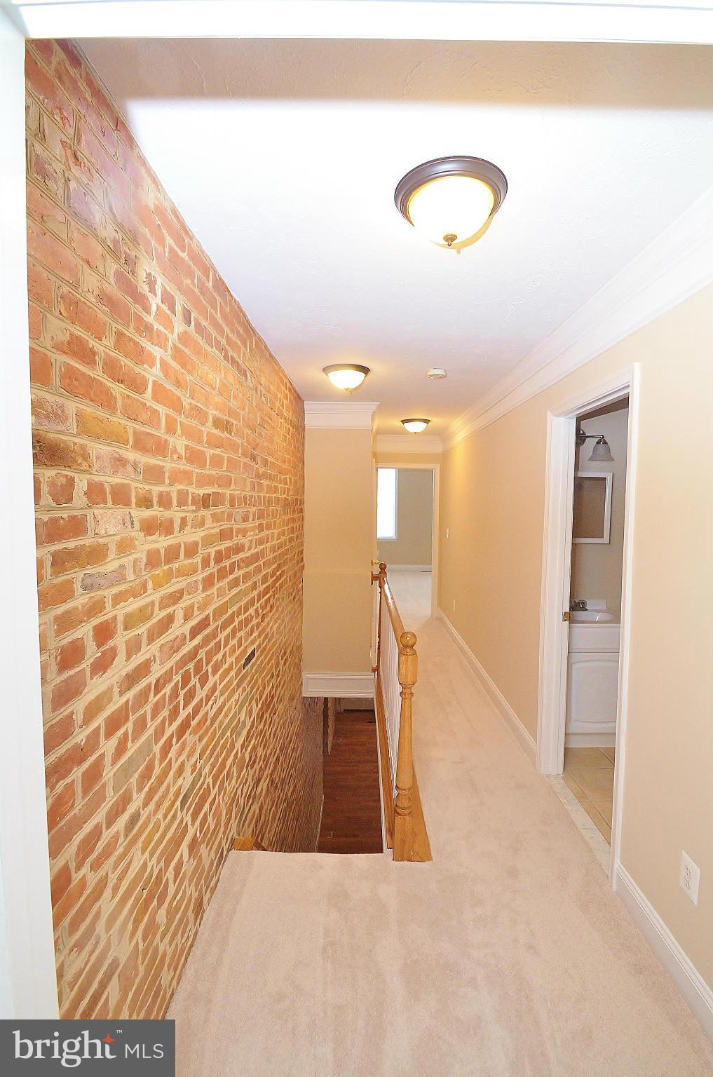 HIGHLANDTOWN - Residential