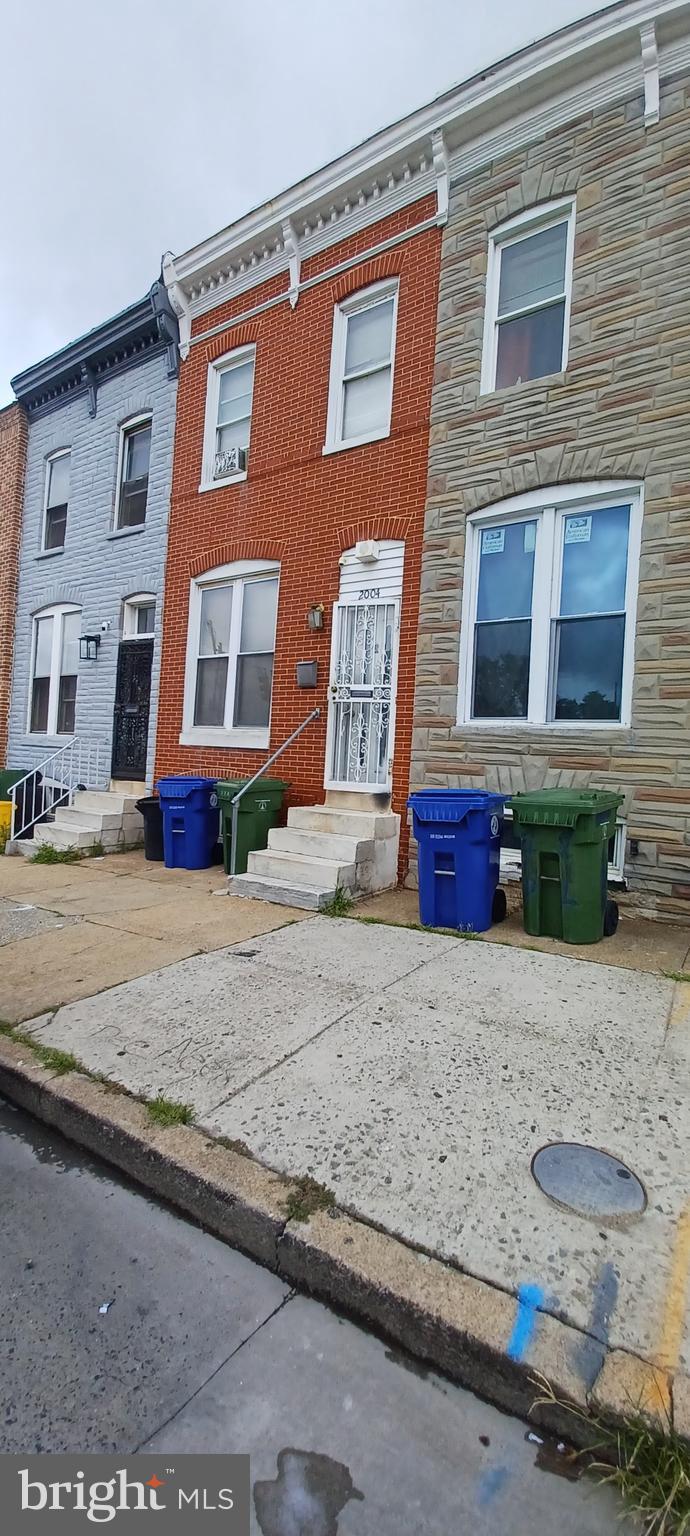 EAST BALTIMORE MIDWAY - Residential