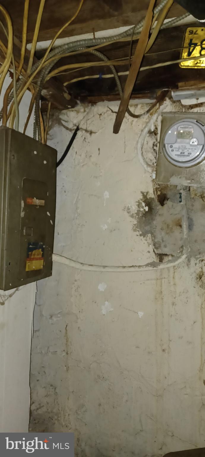 EAST BALTIMORE MIDWAY - Residential