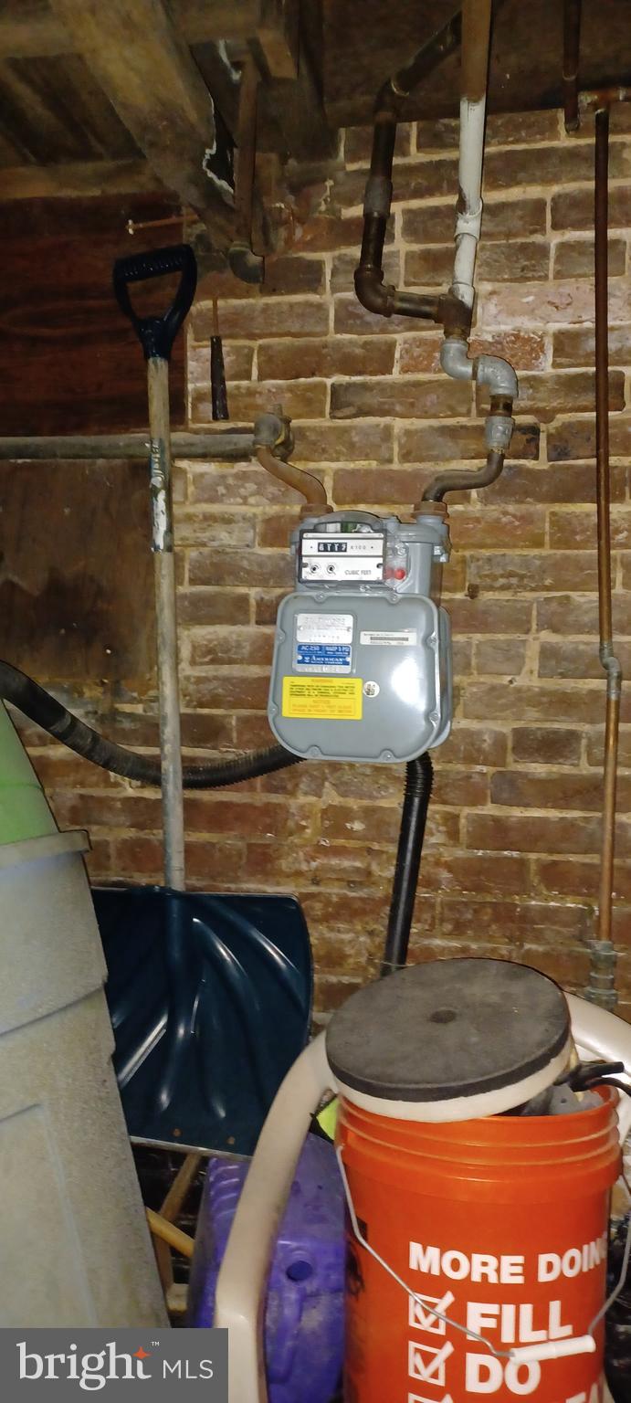 EAST BALTIMORE MIDWAY - Residential