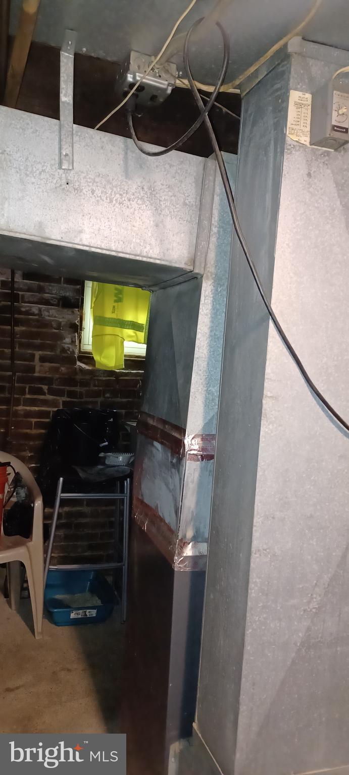 EAST BALTIMORE MIDWAY - Residential