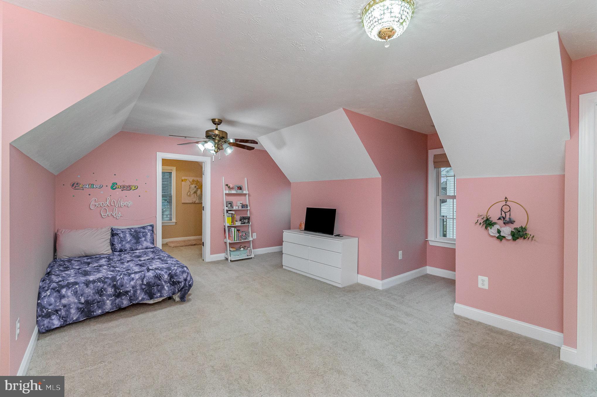 HERMITAGE - Residential