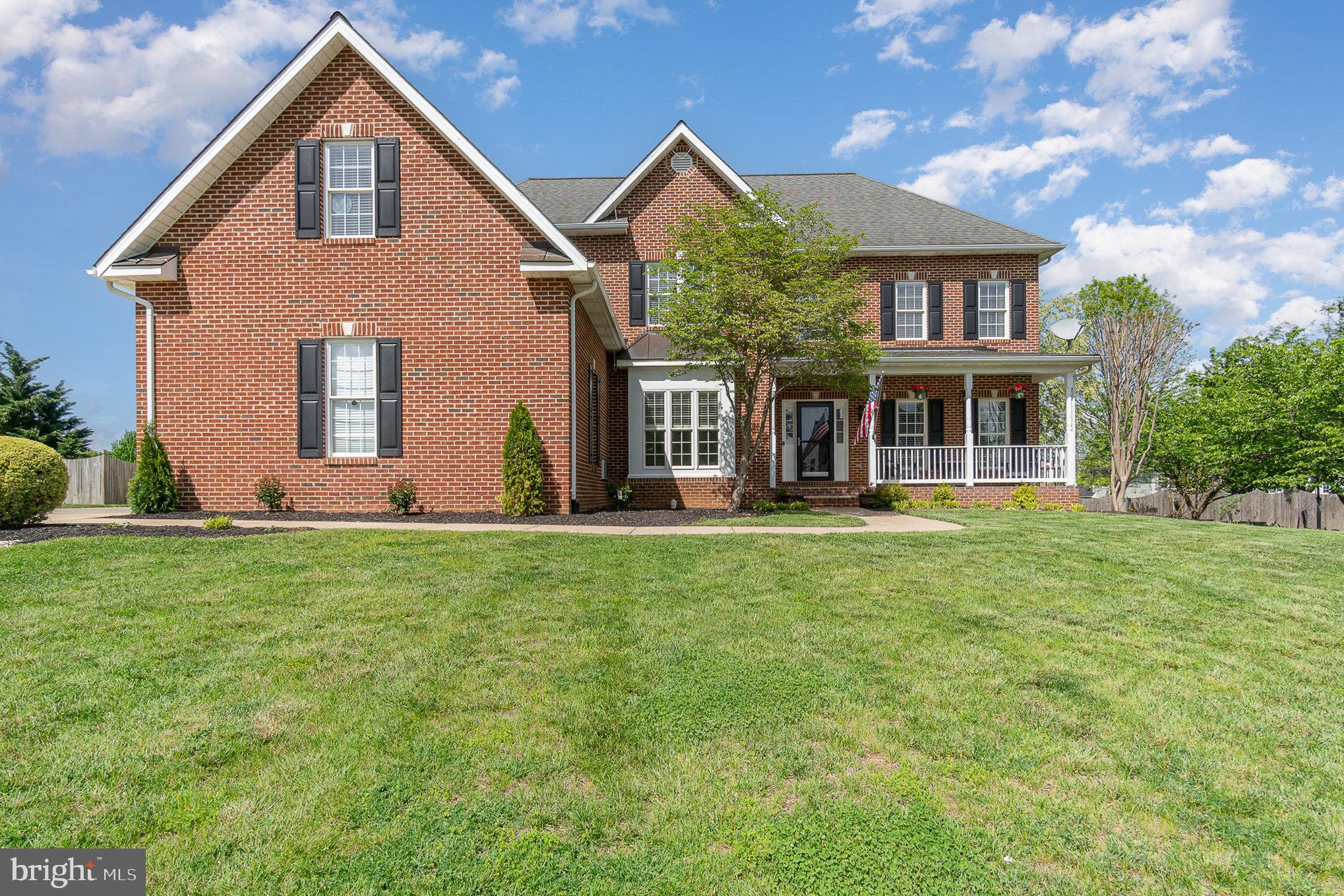 408 MONTGOMERY COURT
