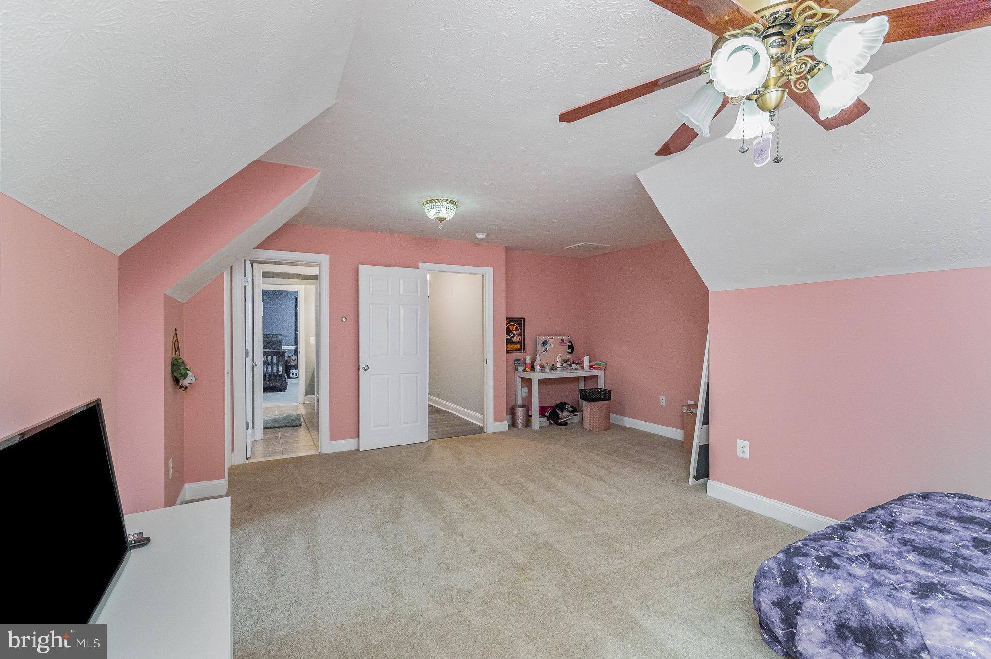 HERMITAGE - Residential