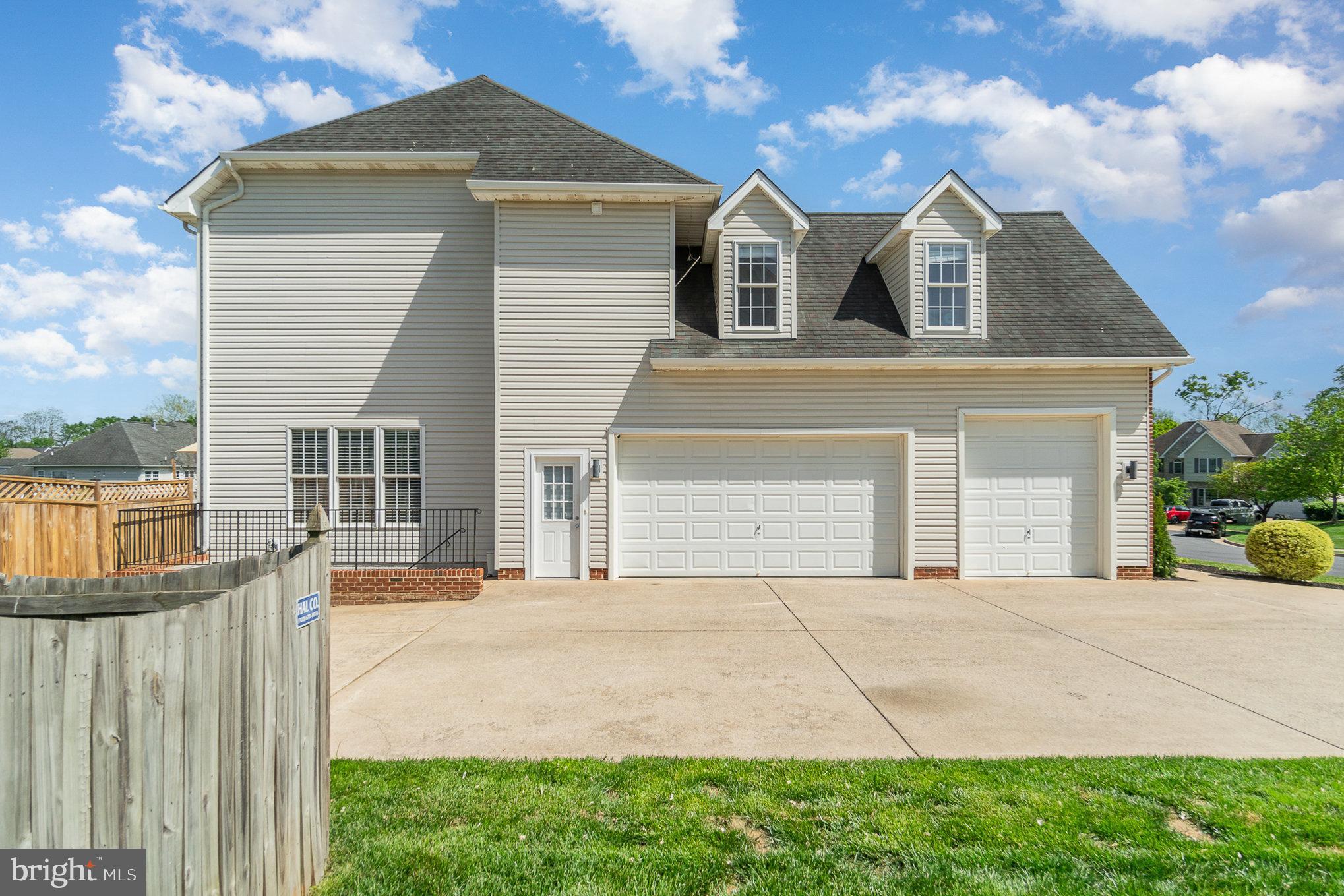 HERMITAGE - Residential