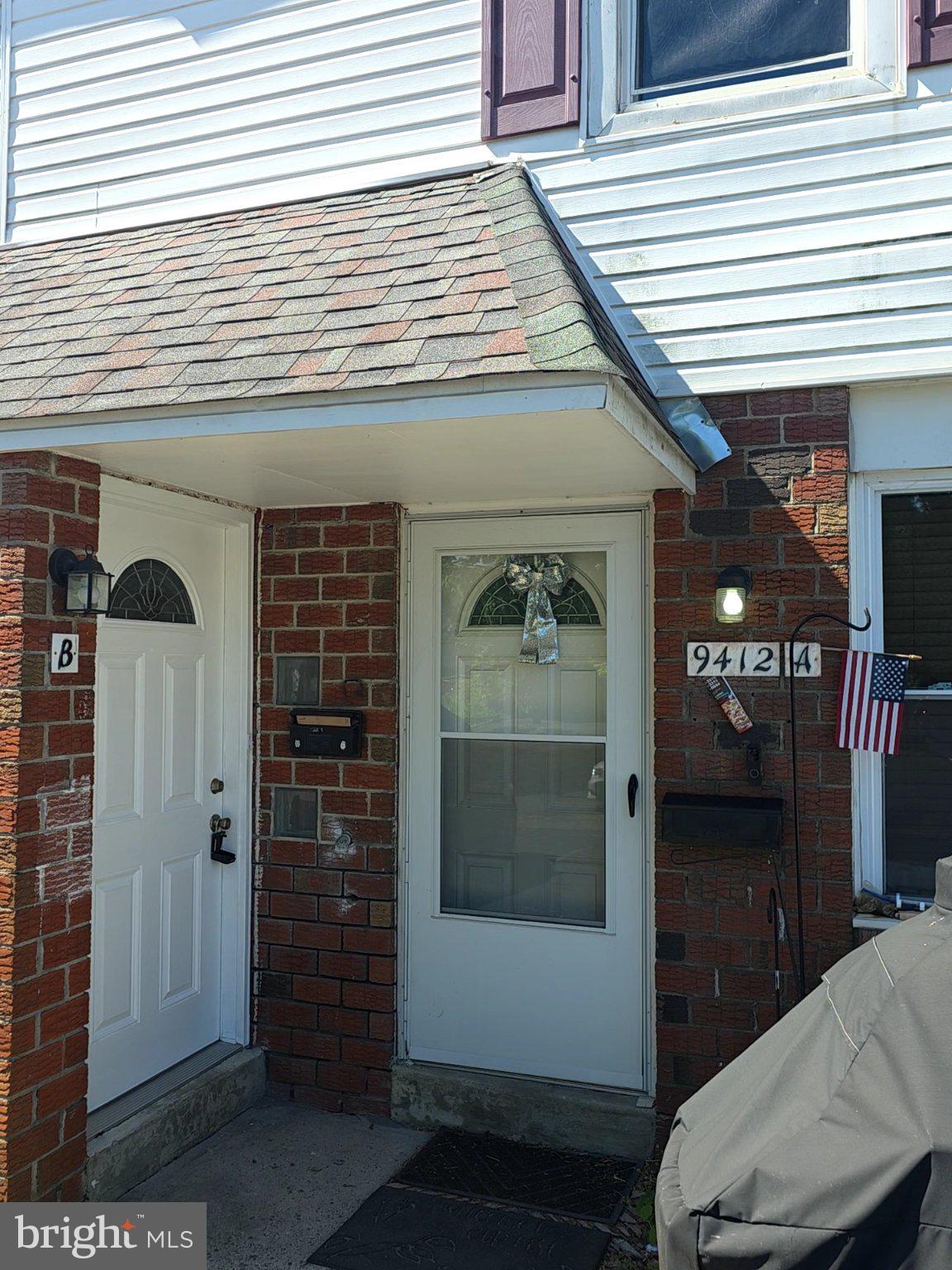 9412 FAIRGREEN LANE