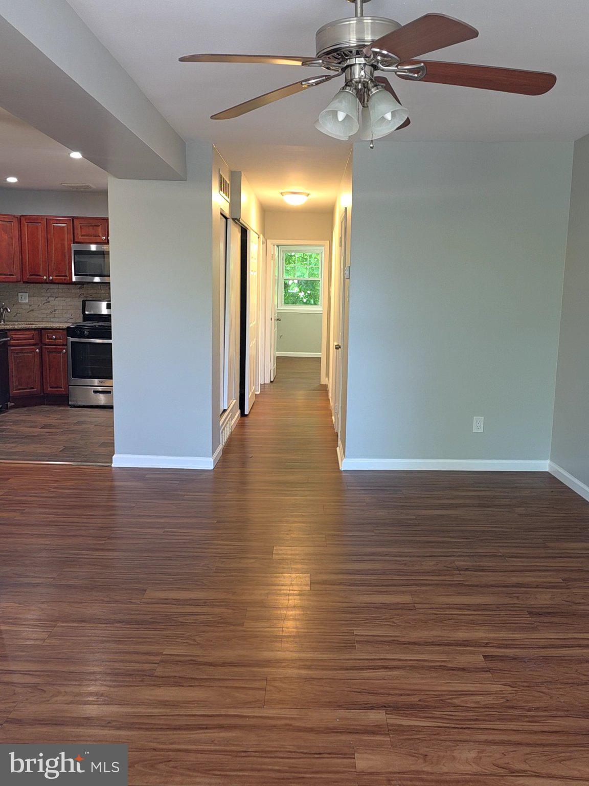 9412 FAIRGREEN LANE