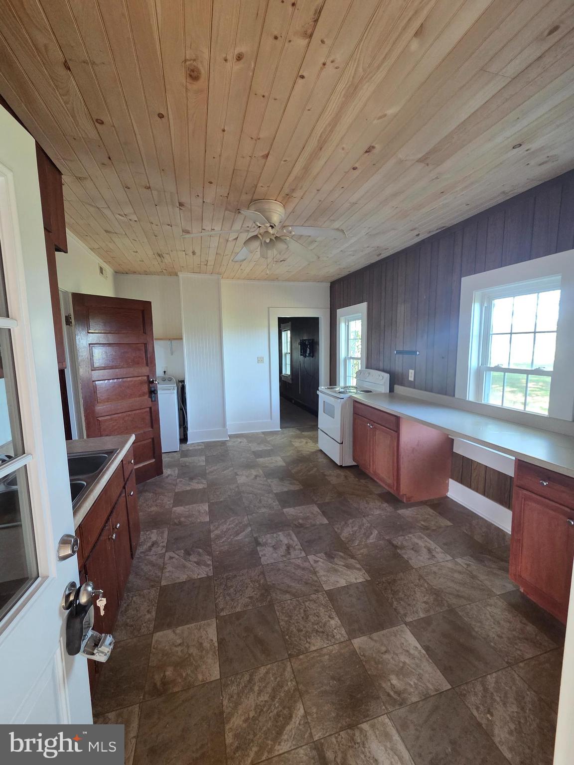 24790 COLTON POINT ROAD