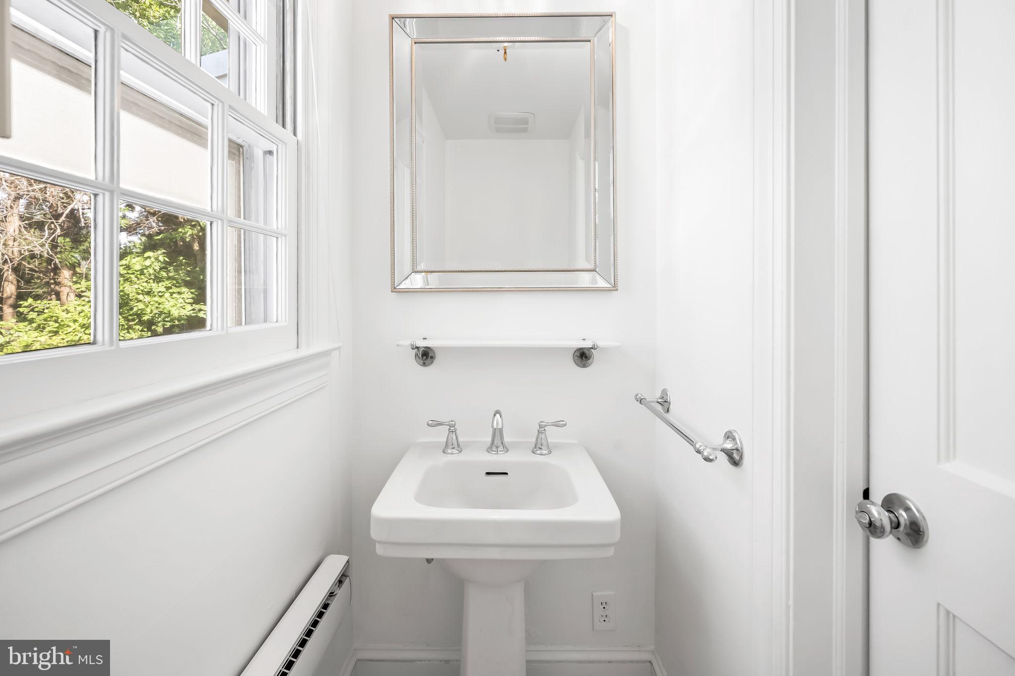 RUXTON/TOWSON - Residential Lease