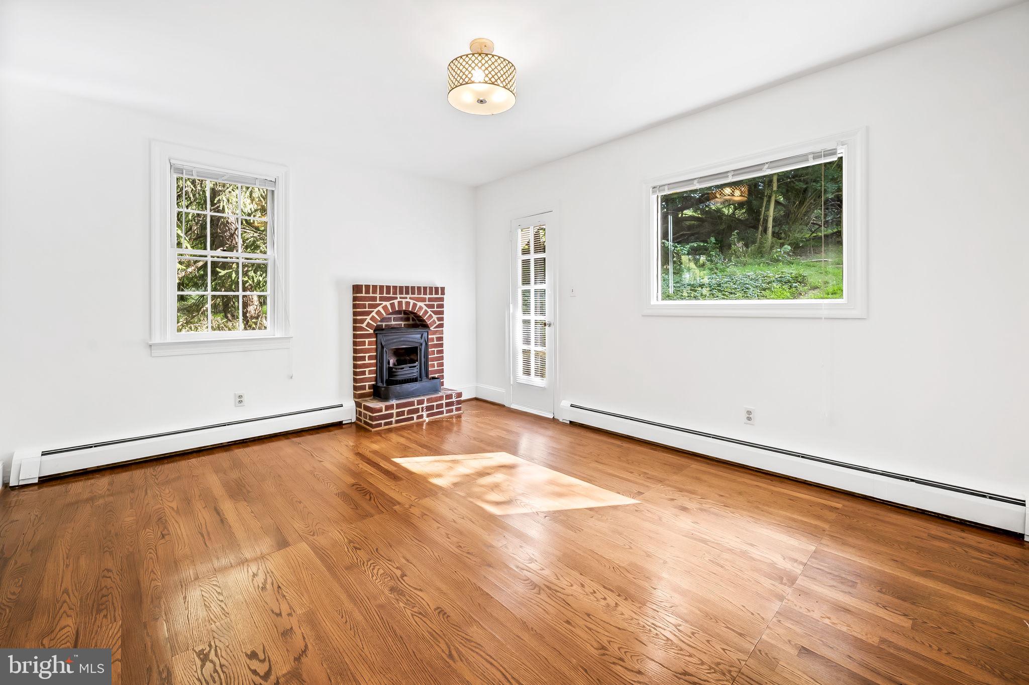 RUXTON/TOWSON - Residential Lease