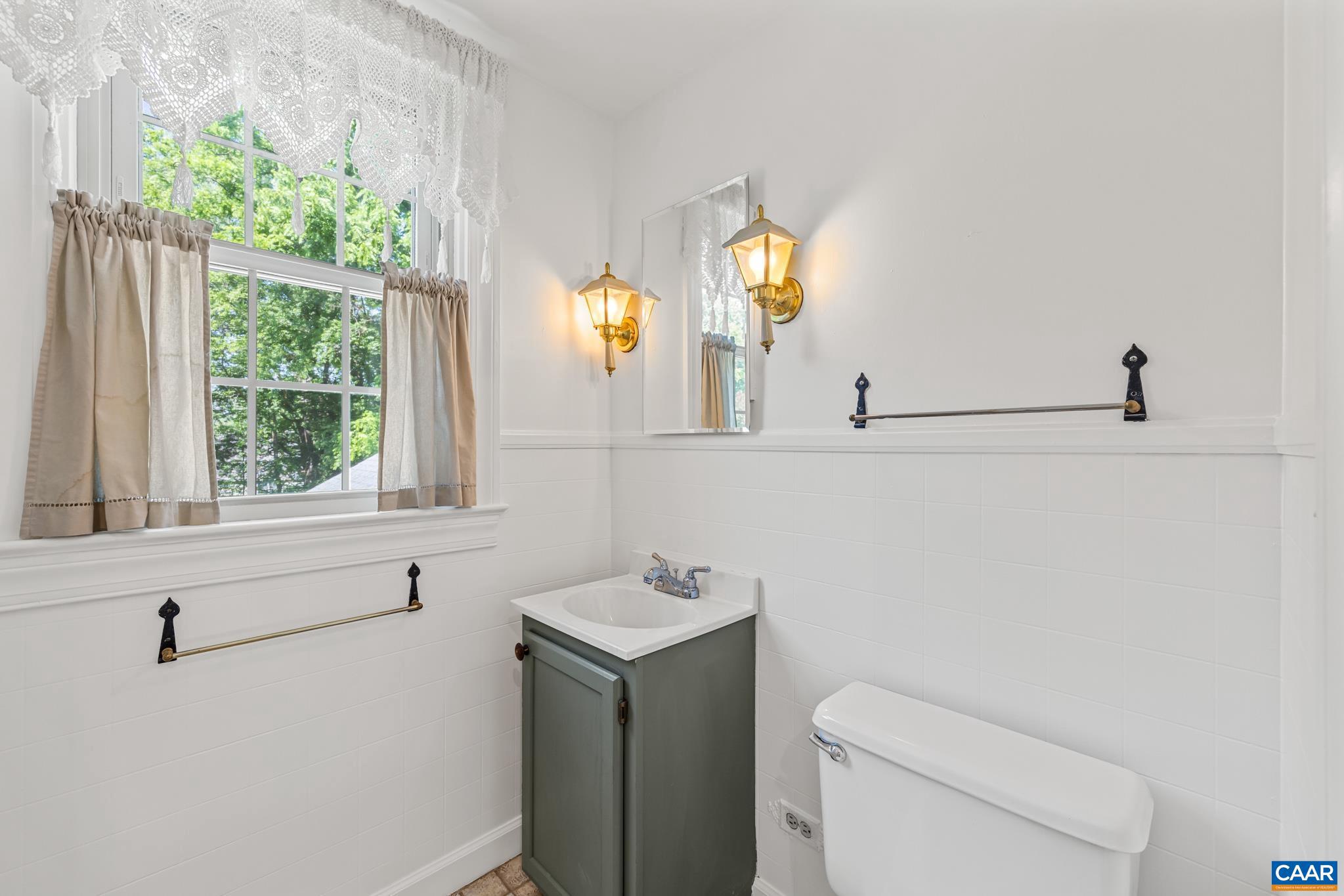 MARSHALL HEIGHTS - Residential