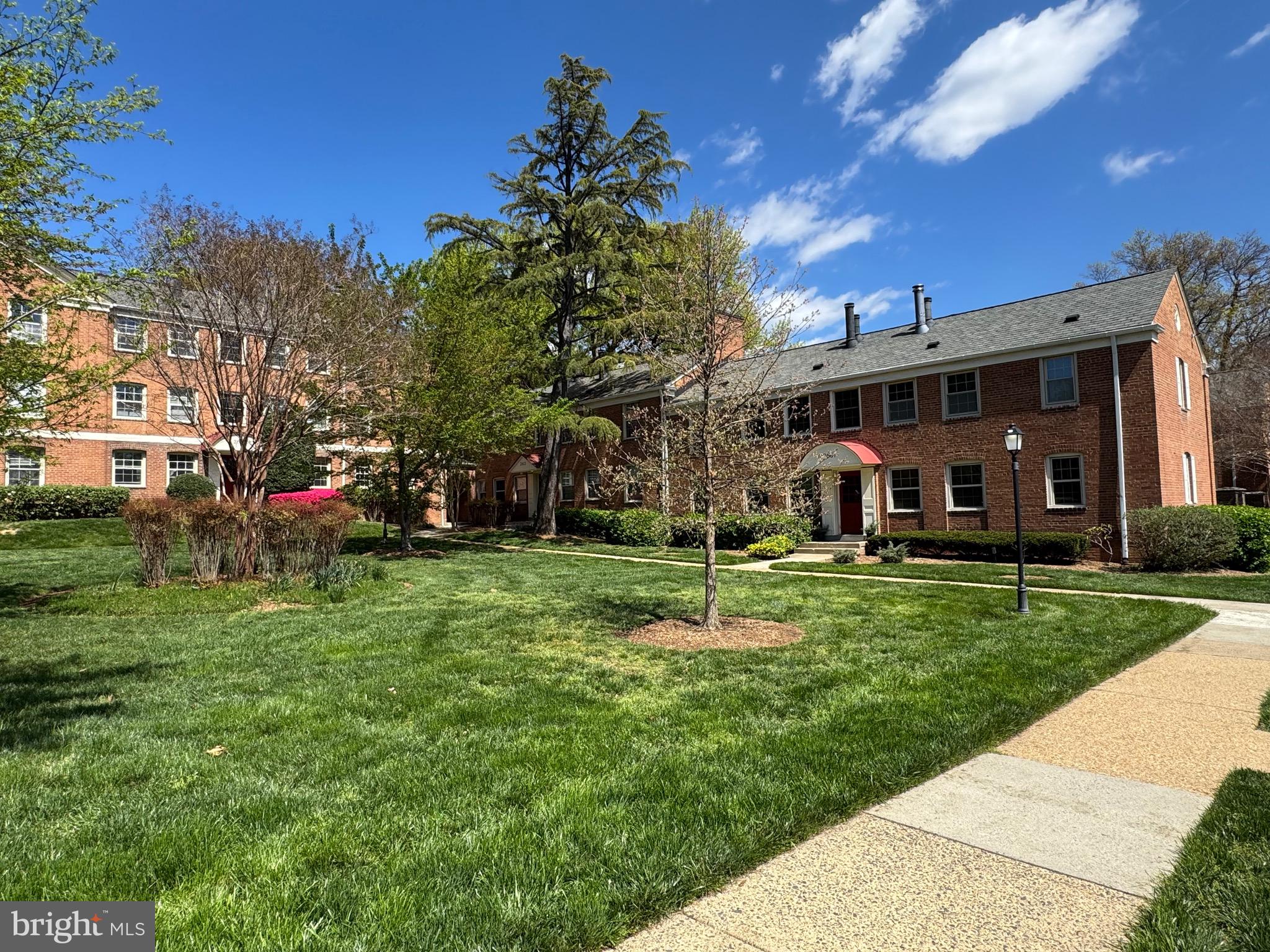 2603 ARLINGTON BOULEVARD 39