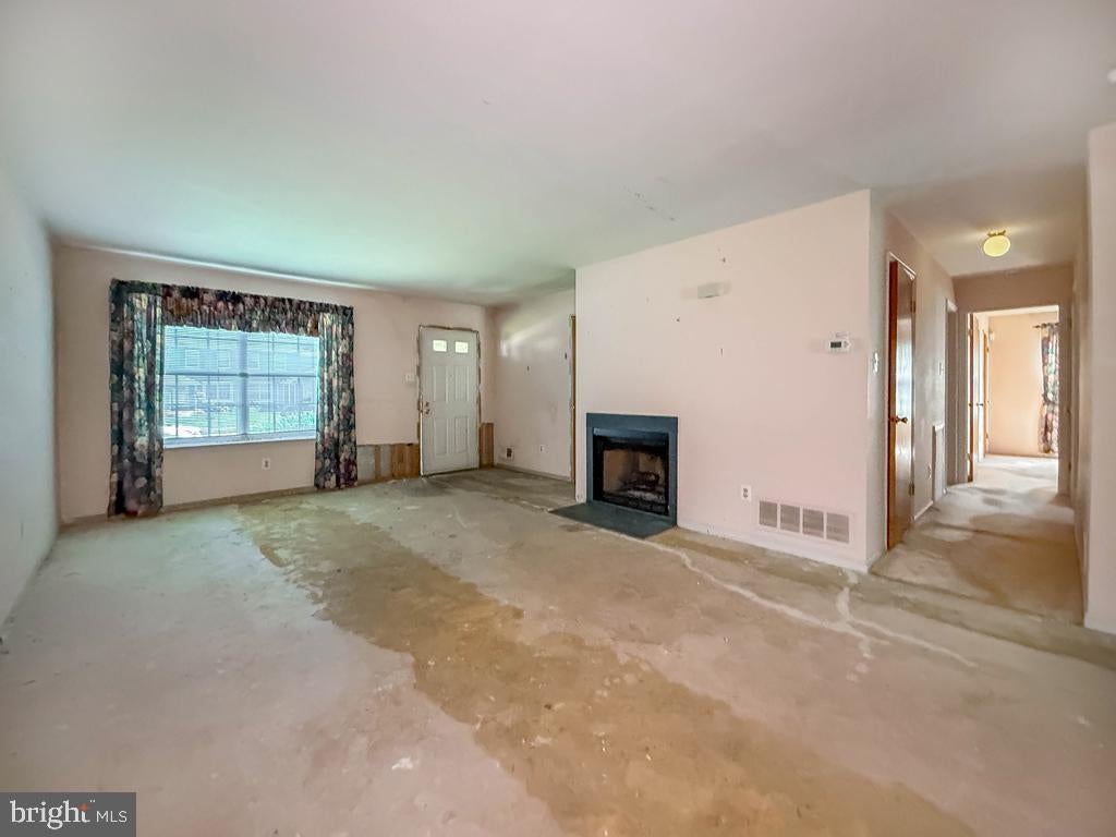 1640 A&B BLUEBIRD DRIVE