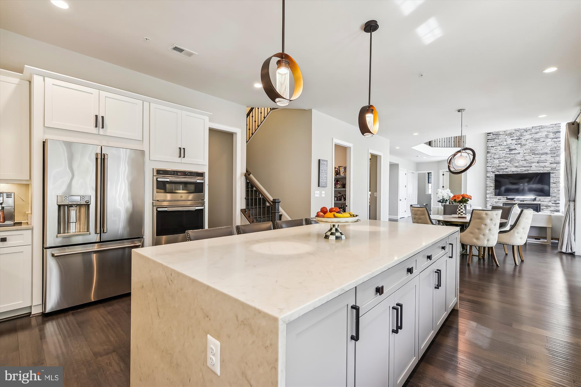 WEATHERSTONE - Residential