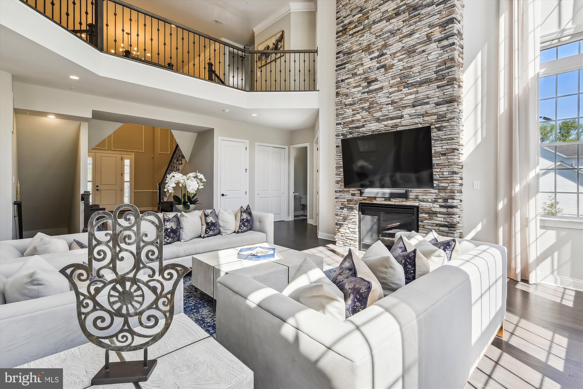 WEATHERSTONE - Residential