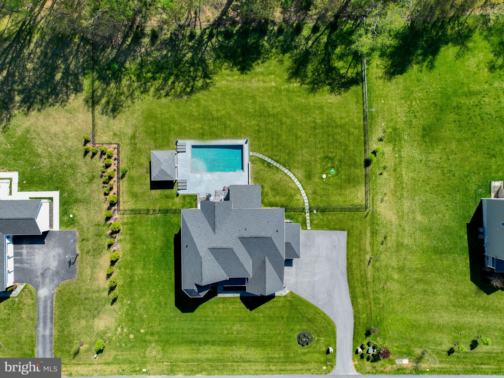 WEATHERSTONE - Residential