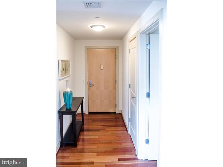 CENTER CITY - Residential