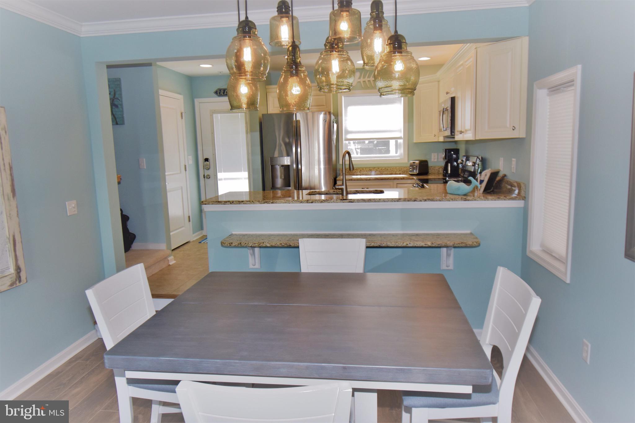 BAYSIDE KEYS - Residential