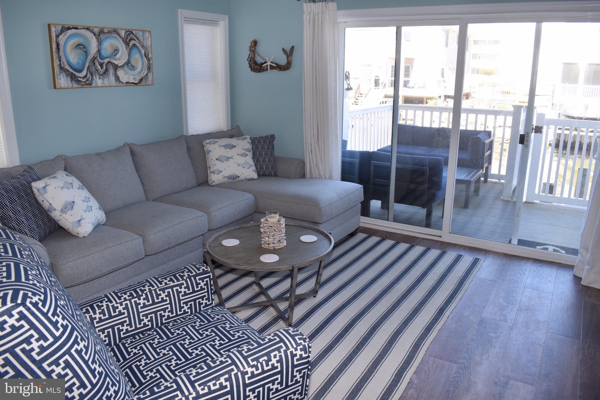 BAYSIDE KEYS - Residential