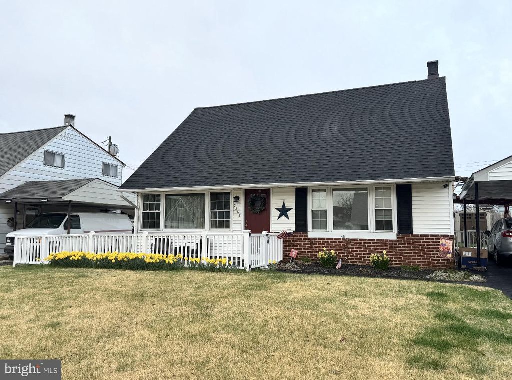 Photo of 2862 Nautilus Road, PHILADELPHIA, PA 19154 (MLS # PAPH2584284)