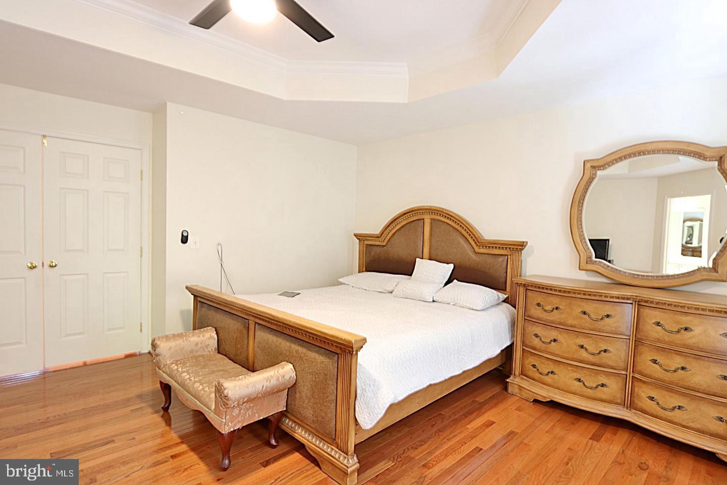 RIVERSIDE STATION - Residential