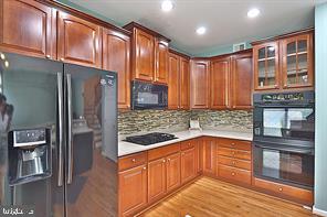 RIVERSIDE STATION - Residential