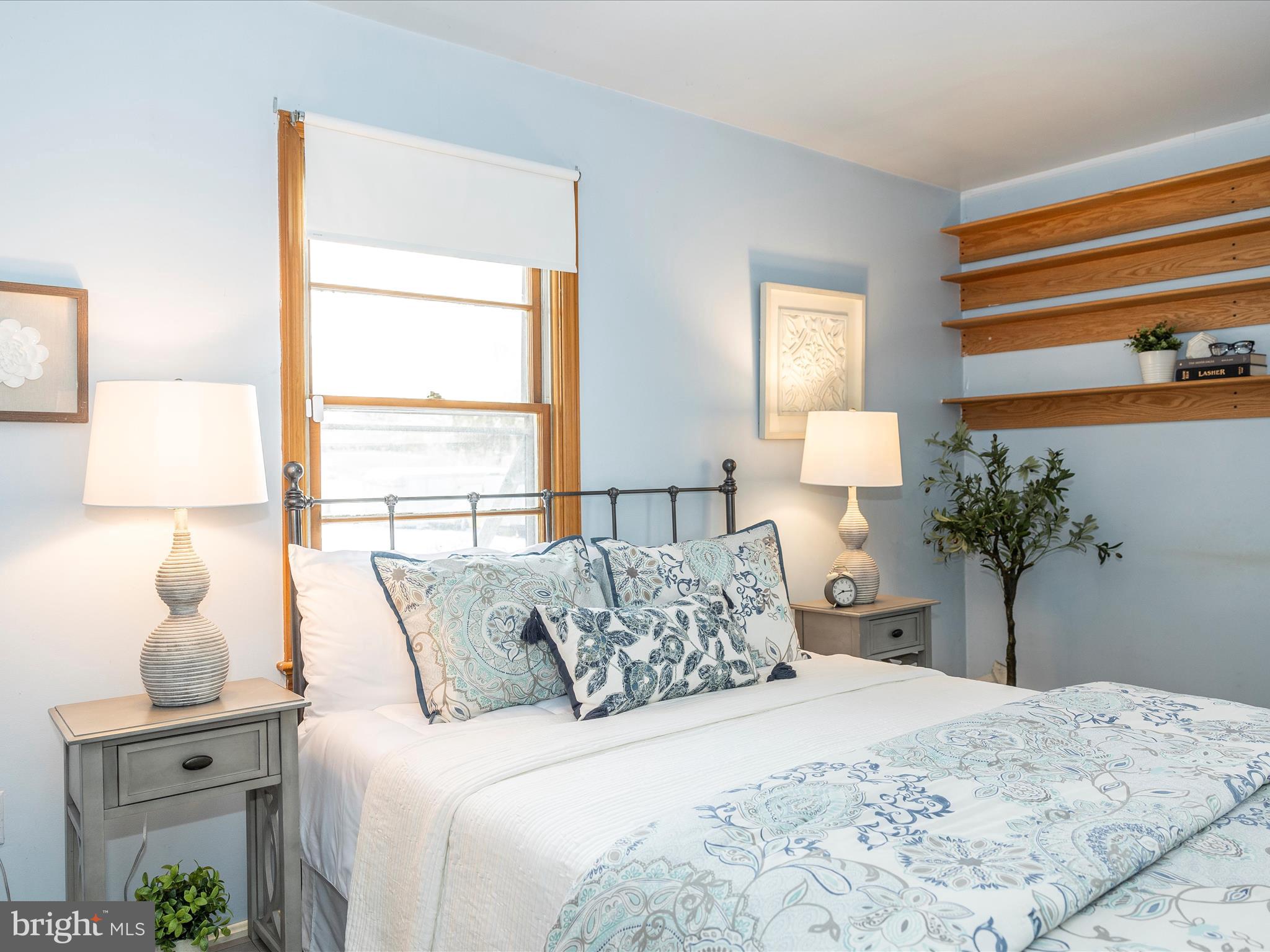 COLONIAL PARK - Residential