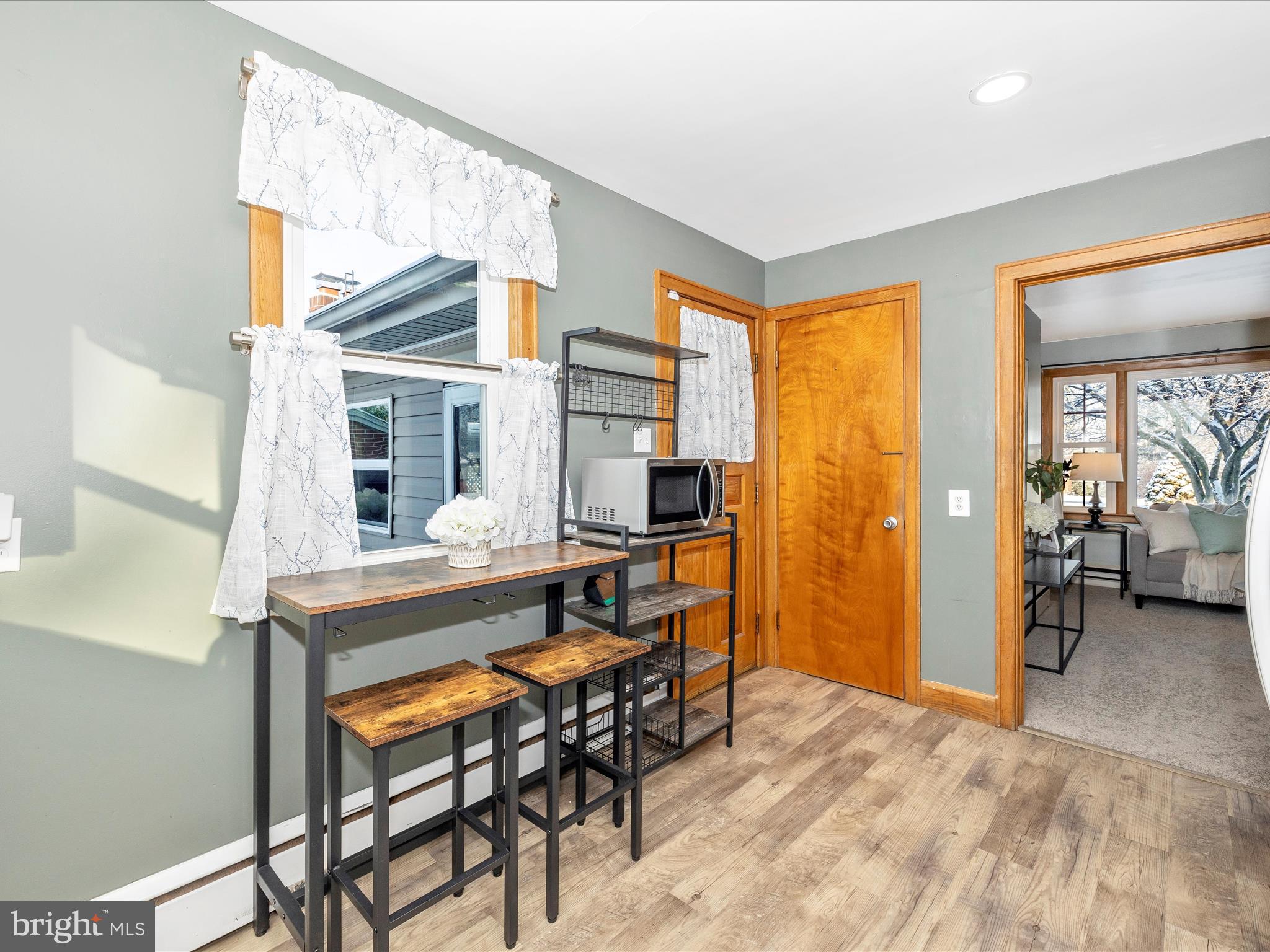 COLONIAL PARK - Residential