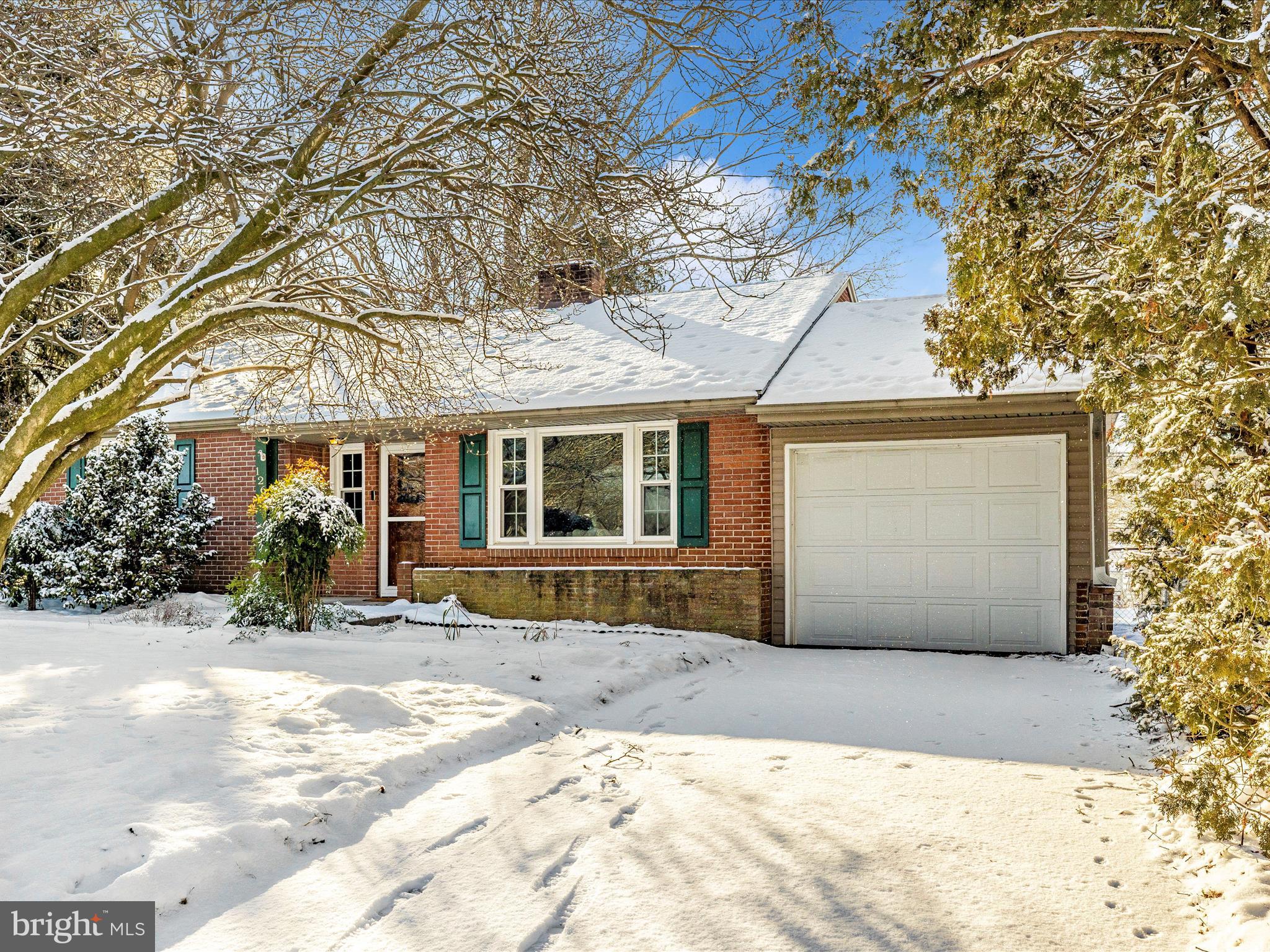 COLONIAL PARK - Residential