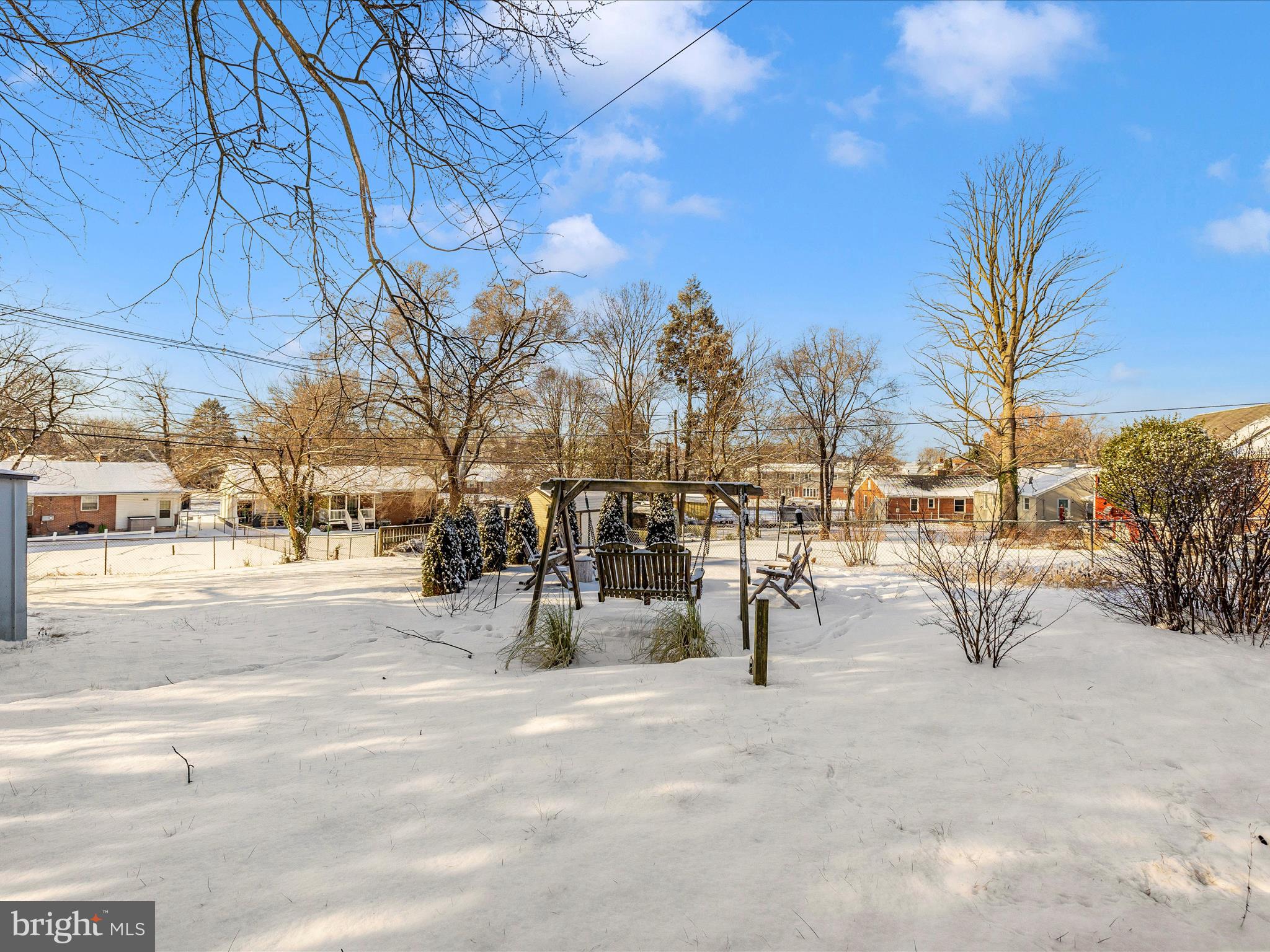 COLONIAL PARK - Residential