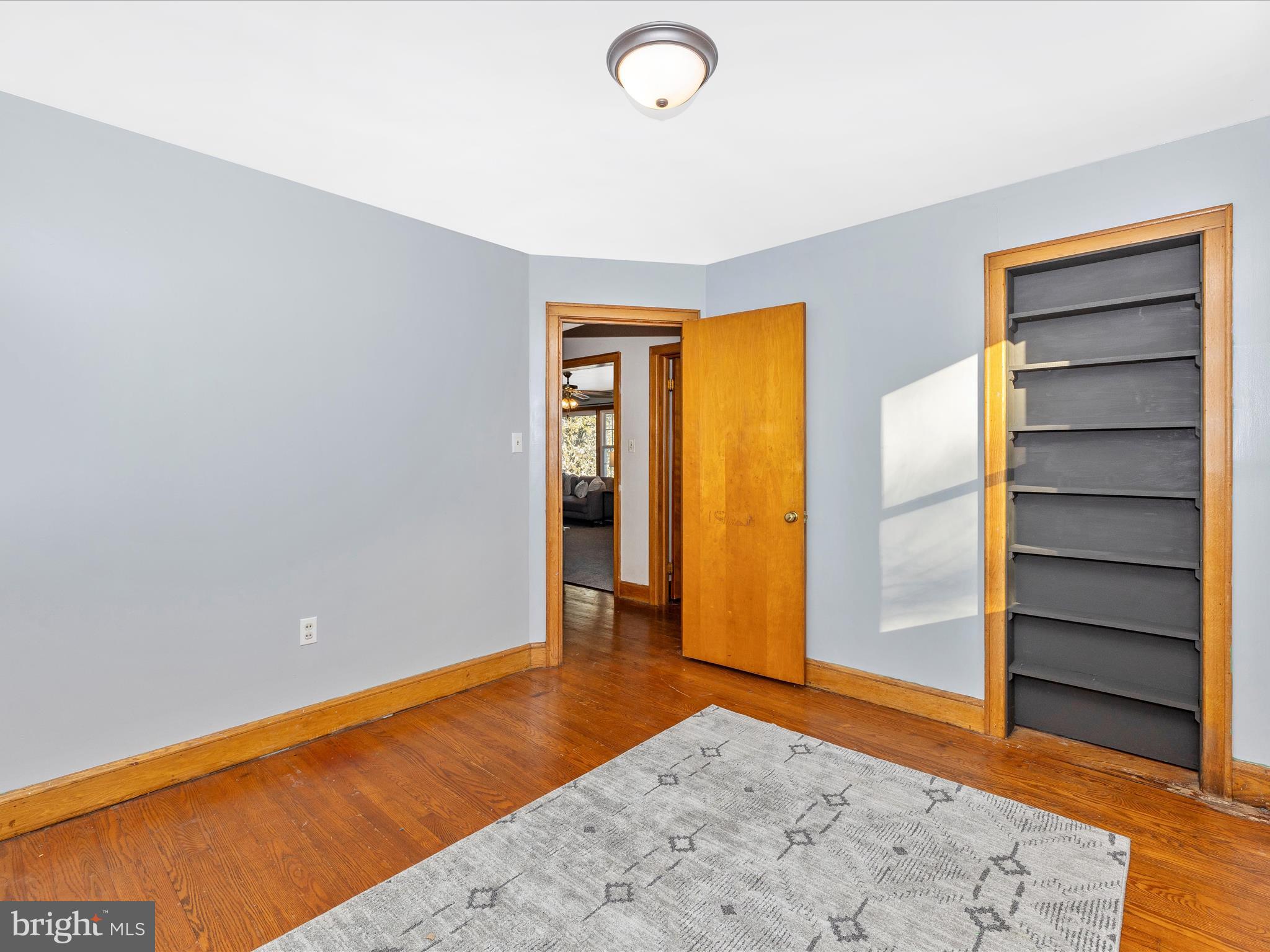 COLONIAL PARK - Residential