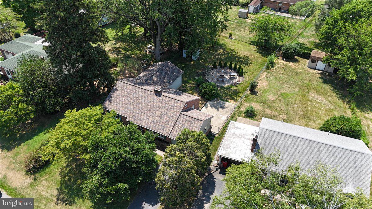 COLONIAL PARK - Residential