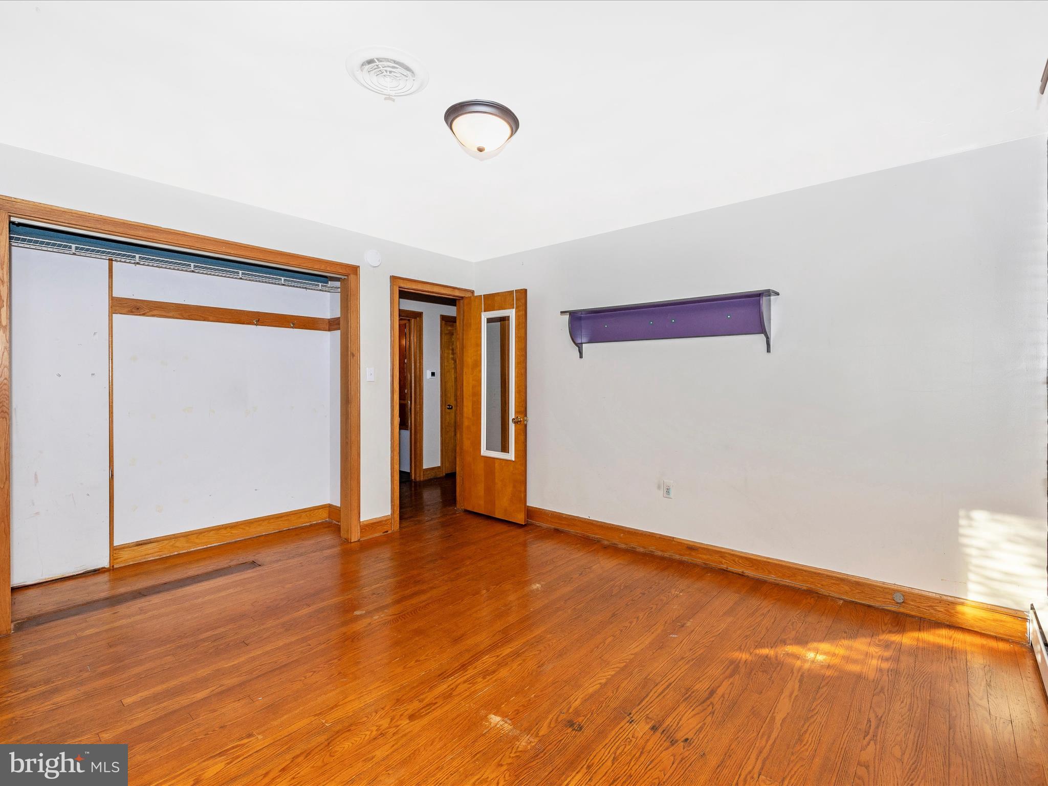 COLONIAL PARK - Residential