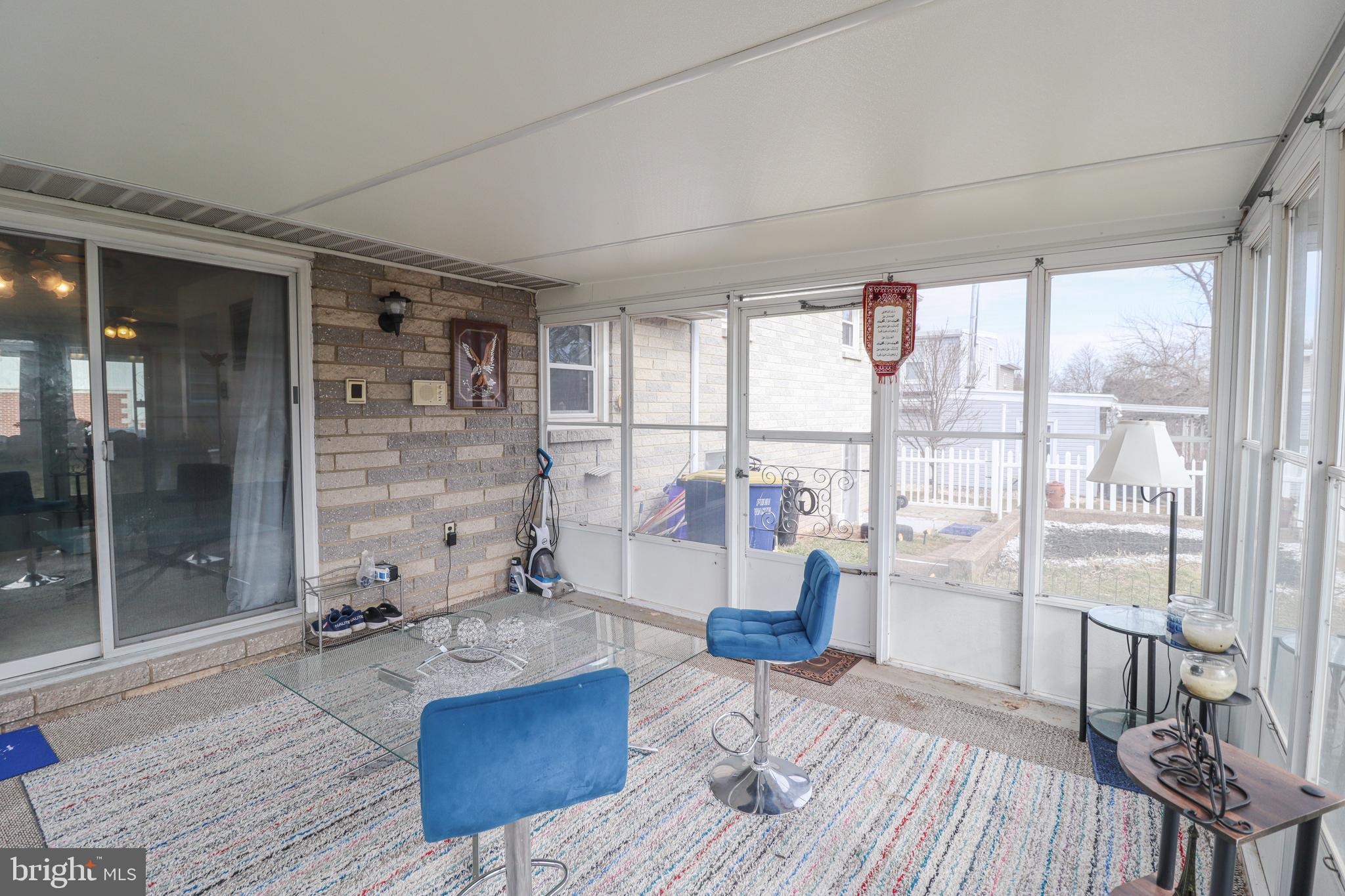 MT WOLF - Residential