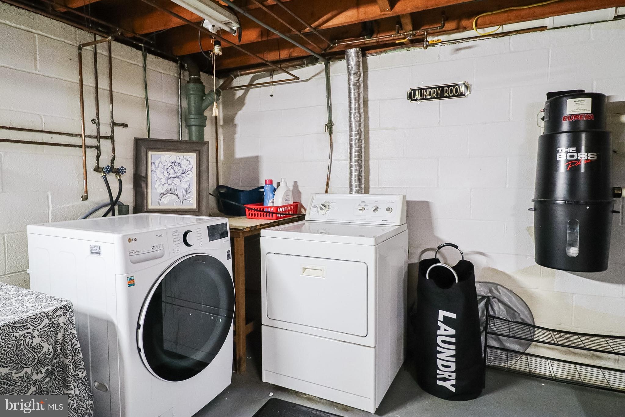 MT WOLF - Residential