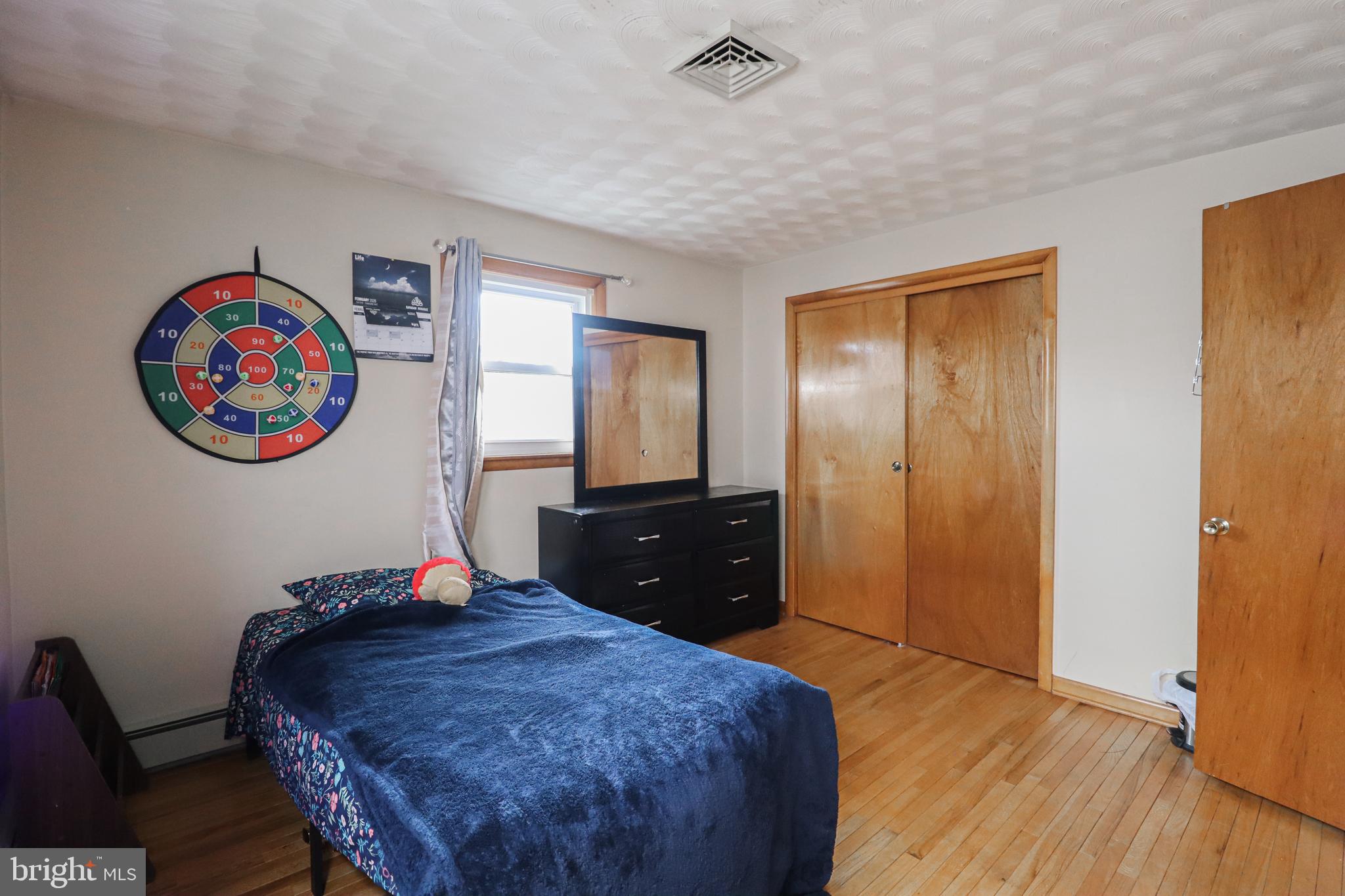 MT WOLF - Residential