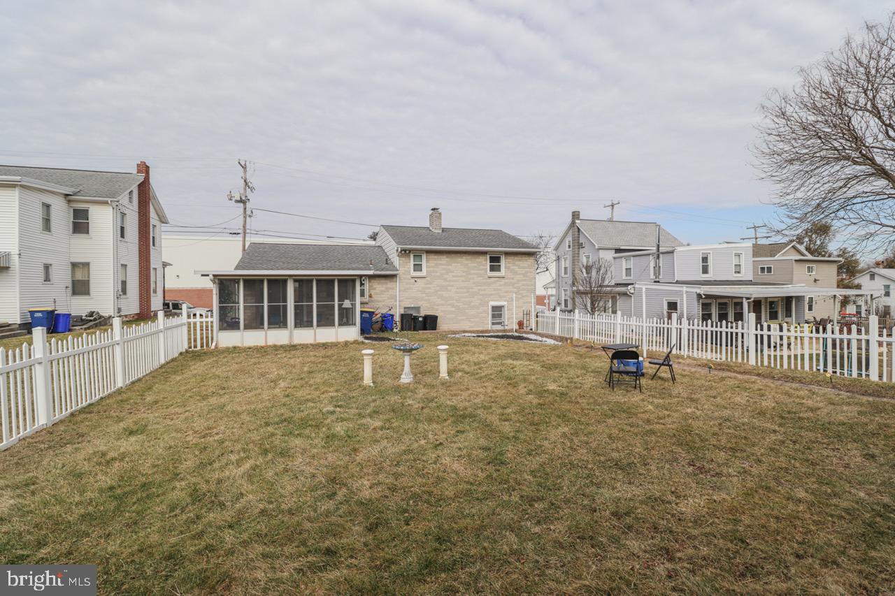 MT WOLF - Residential