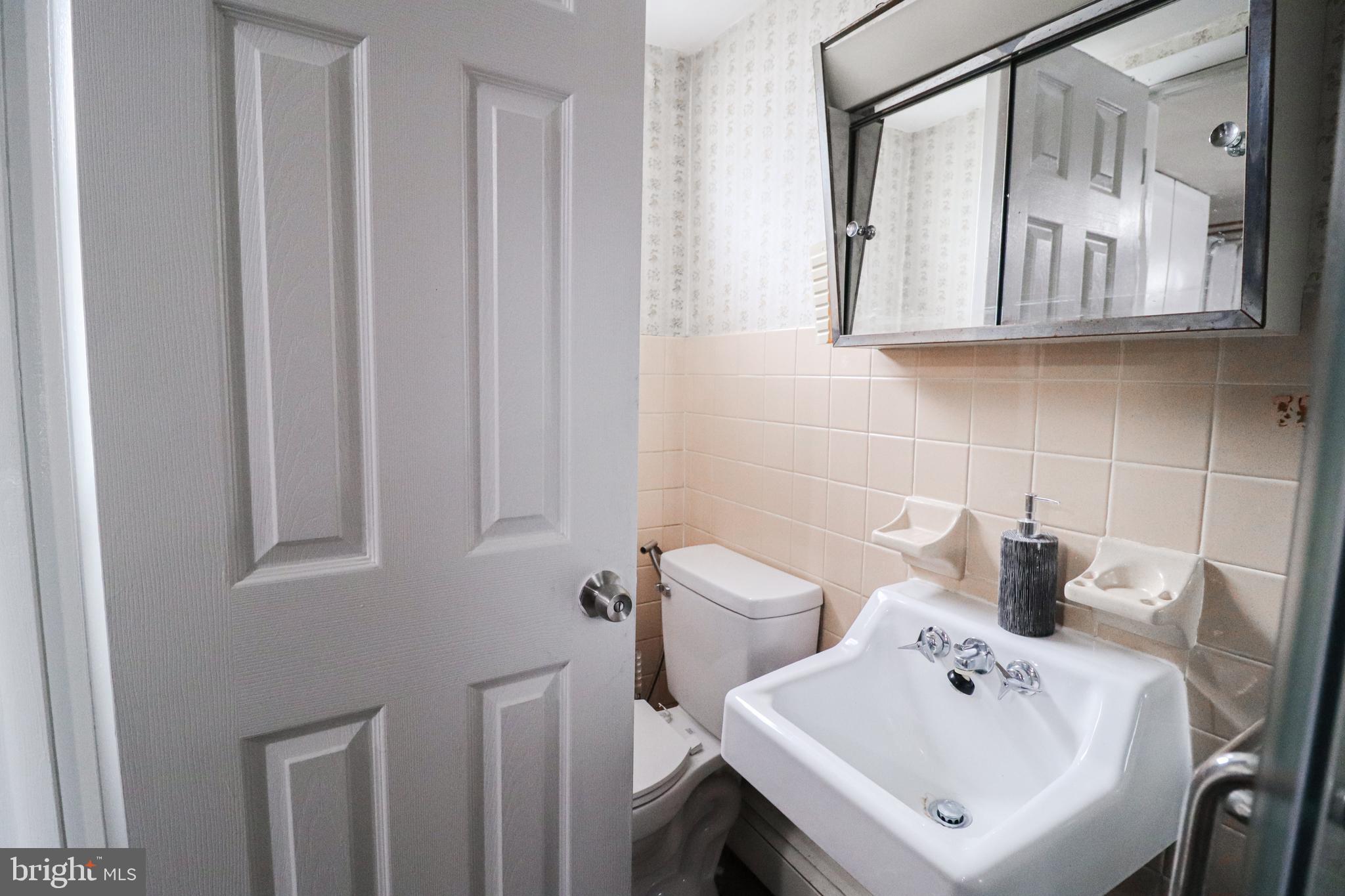 MT WOLF - Residential