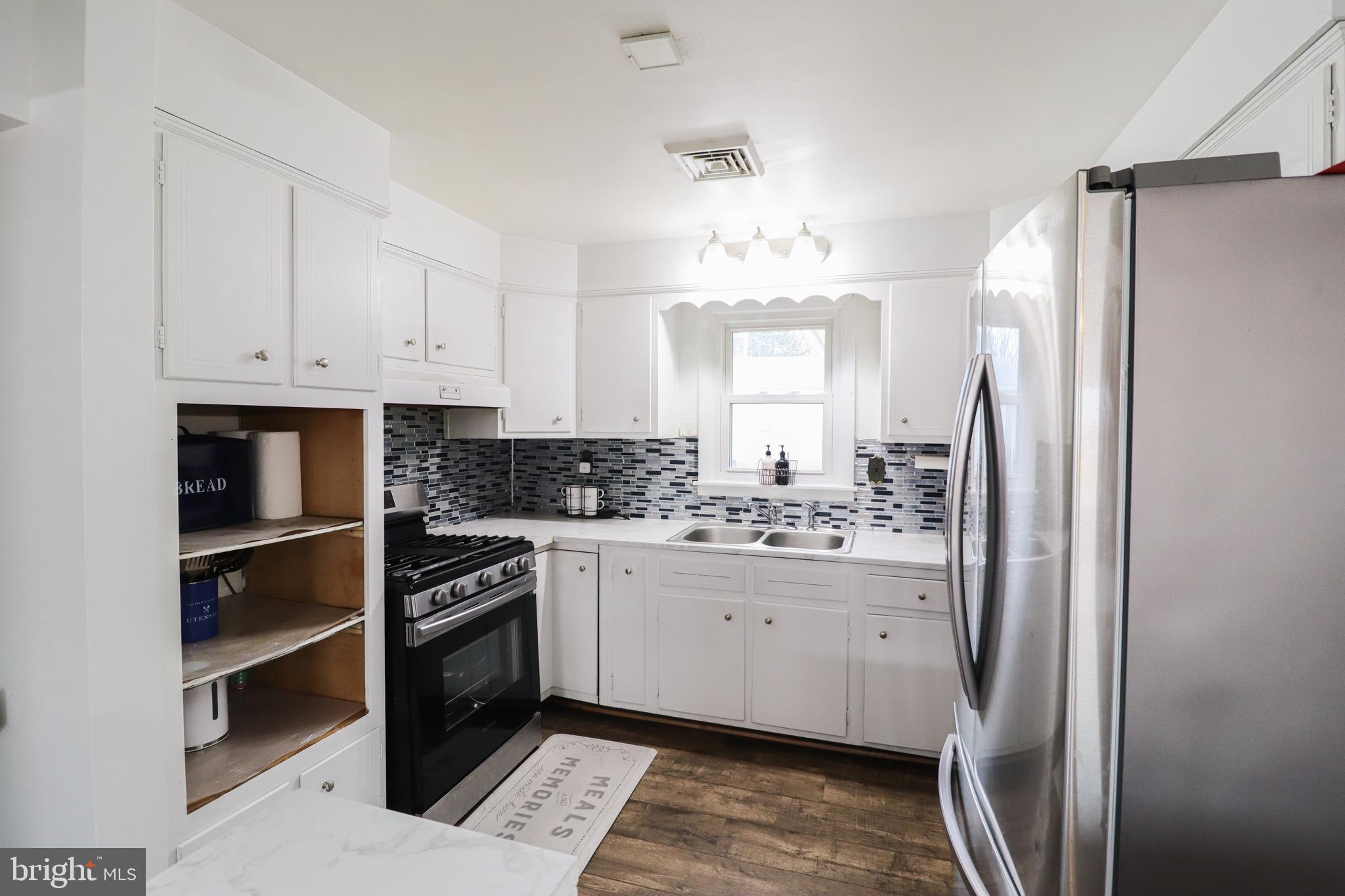 MT WOLF - Residential