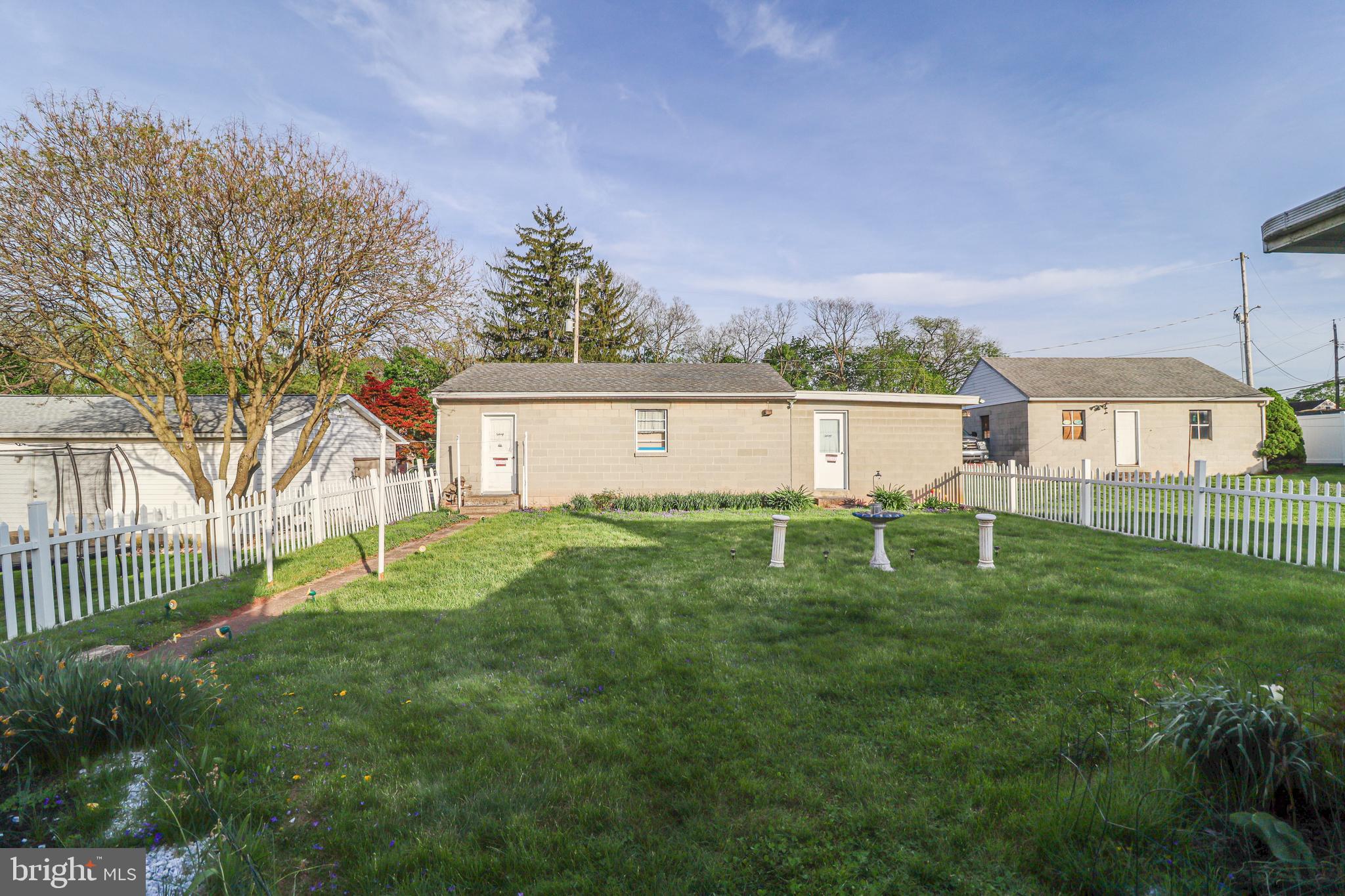 MT WOLF - Residential